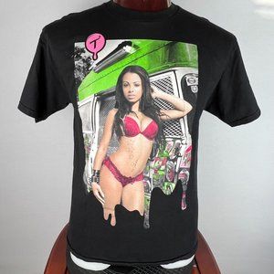 Hot Woman T Brand T-Shirt